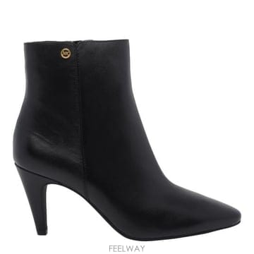 Michael Kors 26FW ����Ŭ �ھ ���� 40F6DNME5L 001 Black26FW ����Ŭ �ھ ���� 40F6DNME5L 001 Black