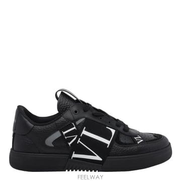 Valentino 26FW �߷�Ƽ�� ����ٴ� ����Ŀ�� S0C58WRQ 0NO Black26FW �߷�Ƽ�� ����ٴ� ����Ŀ�� S0C58WRQ 0NO Black