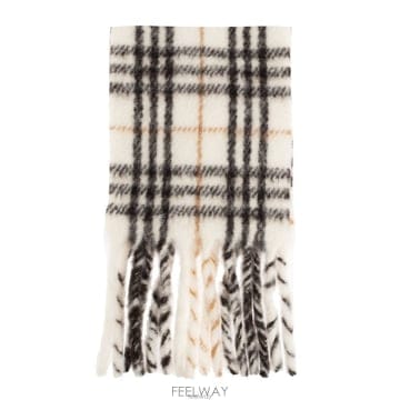 Burberry 26FW ������ üũ ����ī �� ���÷� 813001826FW ������ üũ ����ī �� ���÷� 8130018