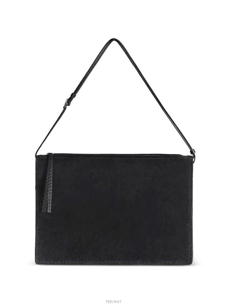 | Other Brand | PHOEBE PHILO �尩 ���� Ŭ��ġ DB20LT0029900B B0712309605PHOEBE PHILO �尩 ���� Ŭ��ġ DB20LT0029900B B07123096
