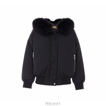 26 F/W 마이클 코어스 페이크 퍼 트림 사틴 CIRE 후드 봄버  B0012309248