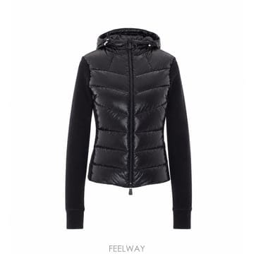 26 F/W 몽클레어 로고 지퍼 업 가디건 8G000 17/80093 B0012309264
