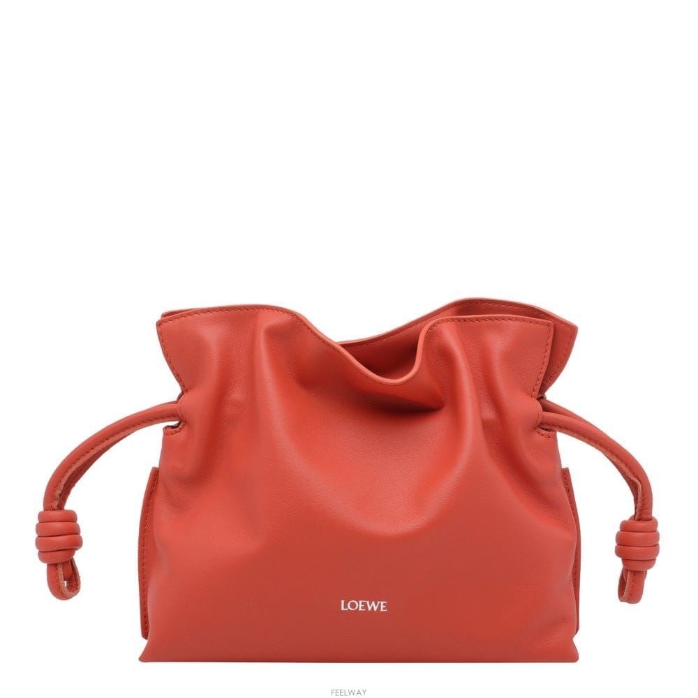 Loewe 26 F/W �ο��� �̴� FLAMENCO Ŭ��ġ �� A411FC2XA B001229383526 F/W �ο��� �̴� FLAMENCO Ŭ��ġ �� A411FC2XA B00122