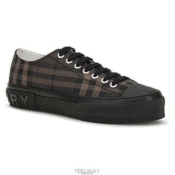 Burberry ������ �� üũ ���Ϸ� ������ ����Ŀ������� �� üũ ���Ϸ� ������ ����Ŀ��