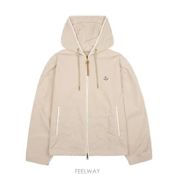 Moncler ��Ŭ���� 1A00136 549P3 20J SARRACENIA �ĵ� ���ϸ�Ŭ���� 1A00136 549P3 20J SARRACENIA �ĵ� ����