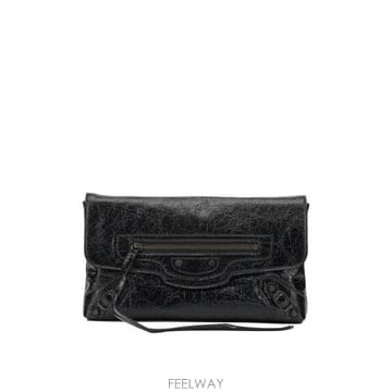 Balenciaga 26FW �߷��þư� �� ��Ƽ Ŭ��ġ 8733862ABEK1000 Black26FW �߷��þư� �� ��Ƽ Ŭ��ġ 8733862ABEK1000 Black