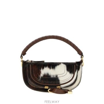 Chloe 26FW ���ο� ũ�ν��� CH26WP927T09 25C Animal Print26FW ���ο� ũ�ν��� CH26WP927T09 25C Animal Print