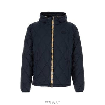 Burberry 26FW ������ ���� 8130336 A1222 Blue26FW ������ ���� 8130336 A1222 Blue
