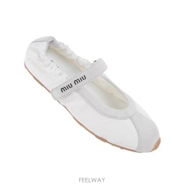 Miu Miu �̿�̿� 5F370E D7C F0009 ��ũ���� �����̵� �÷� �߷����� ����̿�̿� 5F370E D7C F0009 ��ũ���� �����̵� �÷� �߷�
