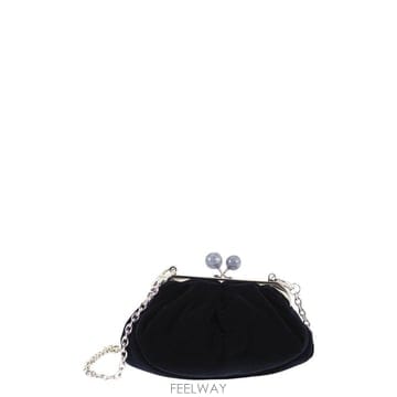 Max Mara 26FW �������� WKAGIOCHI   ���� Ŭ��ġ with chain strap 2625516055600026FW �������� WKAGIOCHI   ���� Ŭ��ġ with chain strap