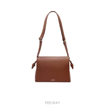 Loewe 24FW Loewe Loewe Flamenco Satchel ũ�ν��ٵ� �� B411FSAX044783 TP524FW Loewe Loewe Flamenco Satchel ũ�ν��ٵ� �� B411FS