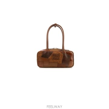 Miu Miu [W63]�̿�̿� 5BB173VOWO2CRI F0046 ���� ��Ʈ�� ž�ڵ�� ���۹� BORSE A SPALL[W63]�̿�̿� 5BB173VOWO2CRI F0046 ���� ��Ʈ�� ž�ڵ�