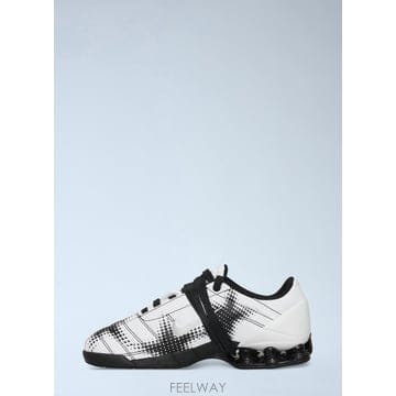 26 F/W 나이키 TOTAL 90 샥스 MAGIA 스니커즈 IR81 B0112310622