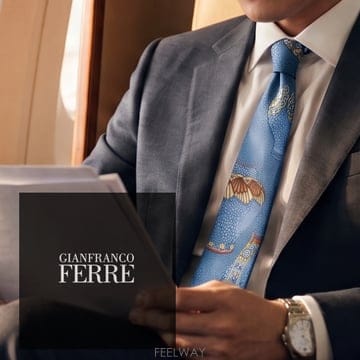GIANFRANCO FERRE 지안프랑코 페레 실크 블루 오리엔탈 패턴 넥타이 9.3cm 새상품 K3605