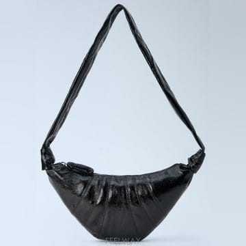 Lemaire 26 FW Small Croissant ���� ��ư ���� ũ��ƻ� ����� BG0003 LF1329 GR34226 FW Small Croissant ���� ��ư ���� ũ��ƻ� ����� B