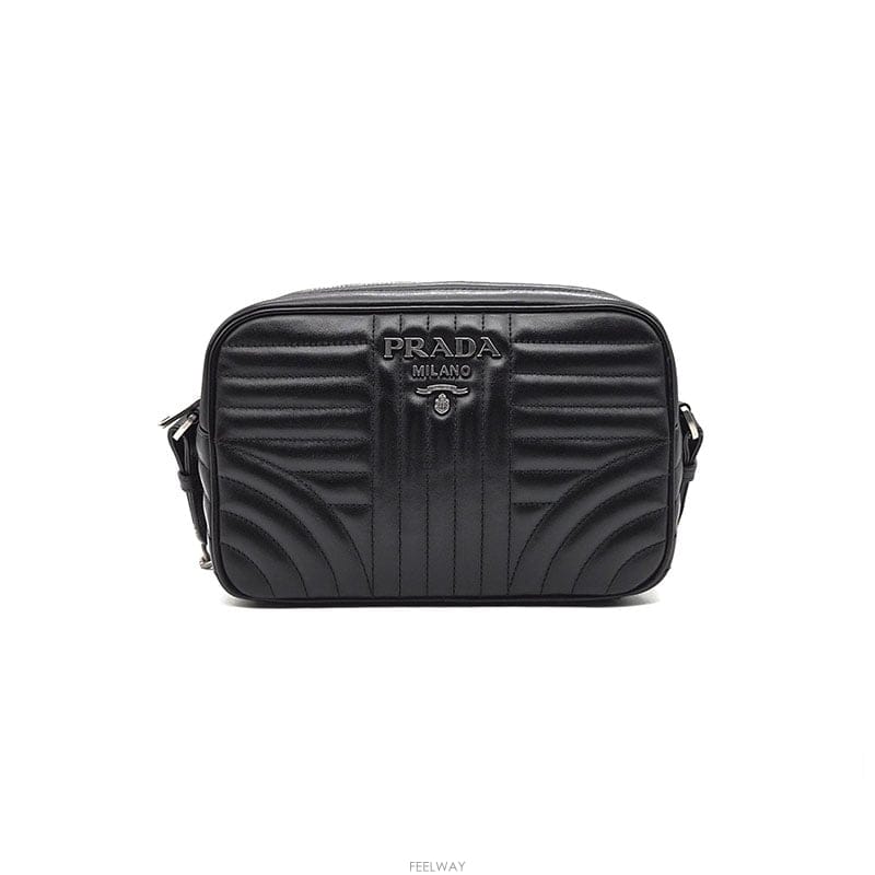 PRADA ����� ����Ʈ Į�� ���̾�׷� ũ�ν��� (1BH083) L207039����� ����Ʈ Į�� ���̾�׷� ũ�ν��� (1BH083) L20703