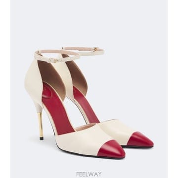 Valentino ������� �߷�Ƽ�� ����ٴ� Sinead ���� ������������� �߷�Ƽ�� ����ٴ� Sinead ���� ������
