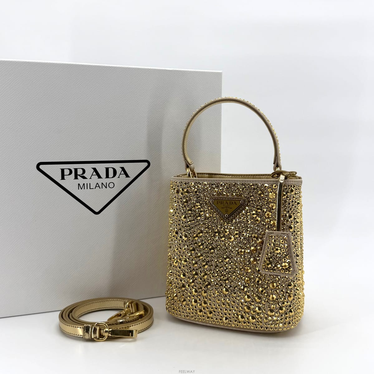 PRADA ����� ũ����Ż �ĴϿ� ��ƾ ��Ʈ ũ�ν�������� ũ����Ż �ĴϿ� ��ƾ ��Ʈ ũ�ν���