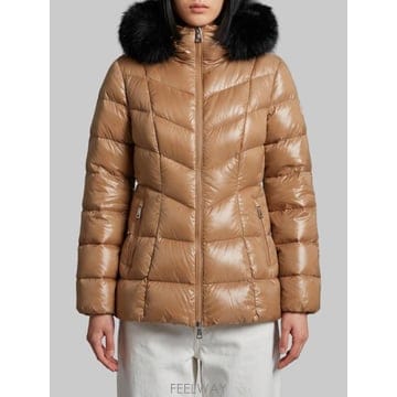 Moncler 26FW ��Ŭ���� �ƿ��� L20931A00167 BROWN26FW ��Ŭ���� �ƿ��� L20931A00167 BROWN