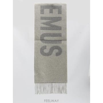 Jacquemus 26FW ��ũ���� ���÷� ��ī�� ACU00435 GREY26FW ��ũ���� ���÷� ��ī�� ACU00435 GREY