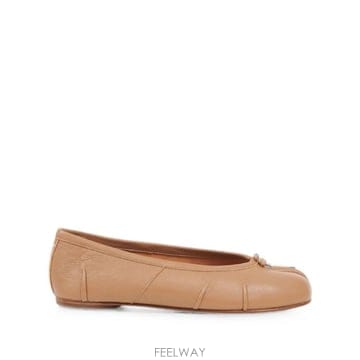 Maison Margiela 26FW ���������� Ÿ�� �� �߷����� S58WZ0127 P3753 T4091 NUDE26FW ���������� Ÿ�� �� �߷����� S58WZ0127 P3753 T4091