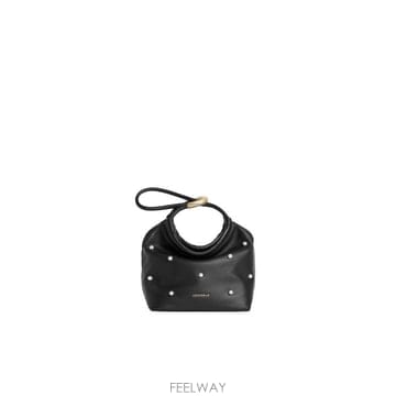 COCCINELLE 26FW ��ġ�ڸ� ���� E1UAB580101 001 BLACK26FW ��ġ�ڸ� ���� E1UAB580101 001 BLACK