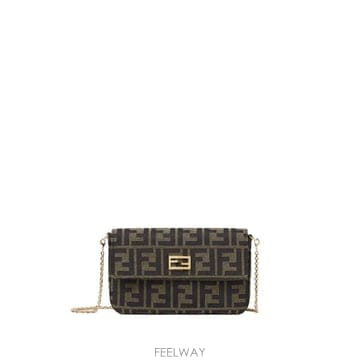 FENDI 26FW ��� ����� 8M0600 B1JYF0VAT TABACCO MORO26FW ��� ����� 8M0600 B1JYF0VAT TABACCO MORO