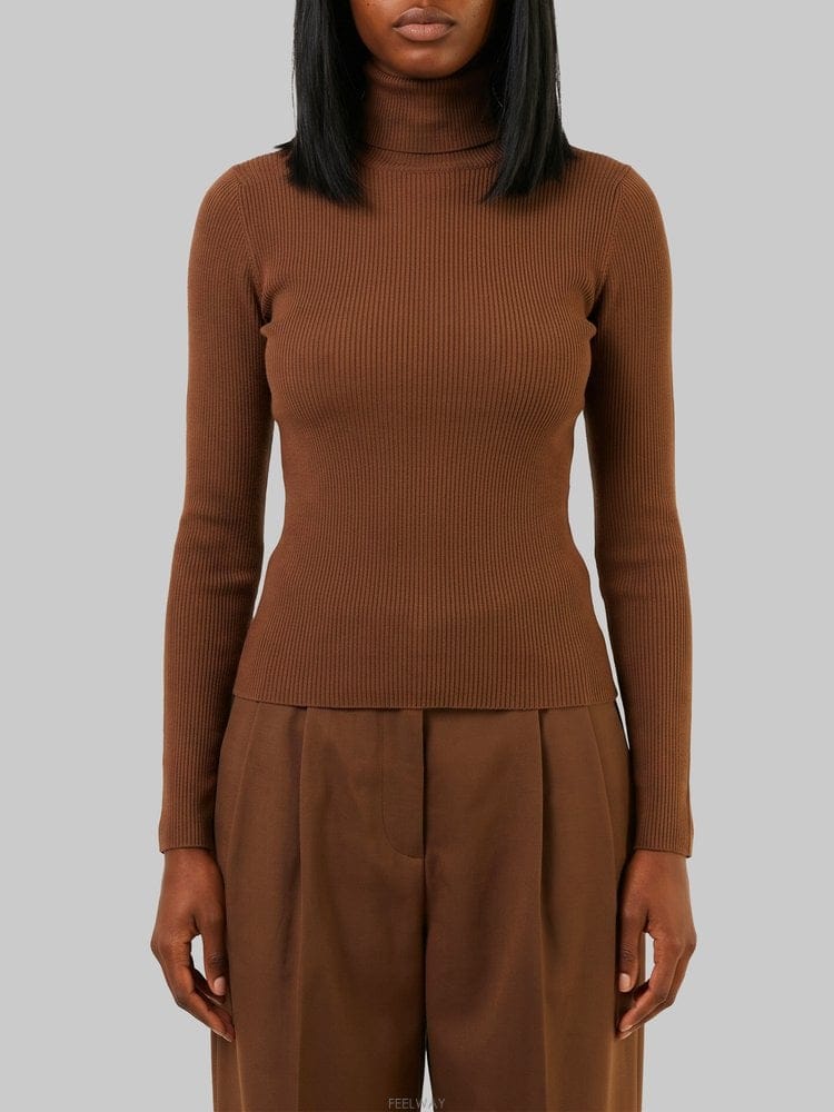 Max Mara 26 F/W �������� ��Ʋ�� �� �� �� 2621366363600018 B002231114626 F/W �������� ��Ʋ�� �� �� �� 2621366363600018 B0022