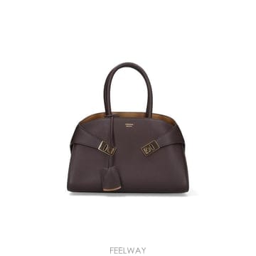 Ferragamo 26FW ����䷹ ��󰡸� ��Ʈ�� 777524 031 Brown26FW ����䷹ ��󰡸� ��Ʈ�� 777524 031 Brown