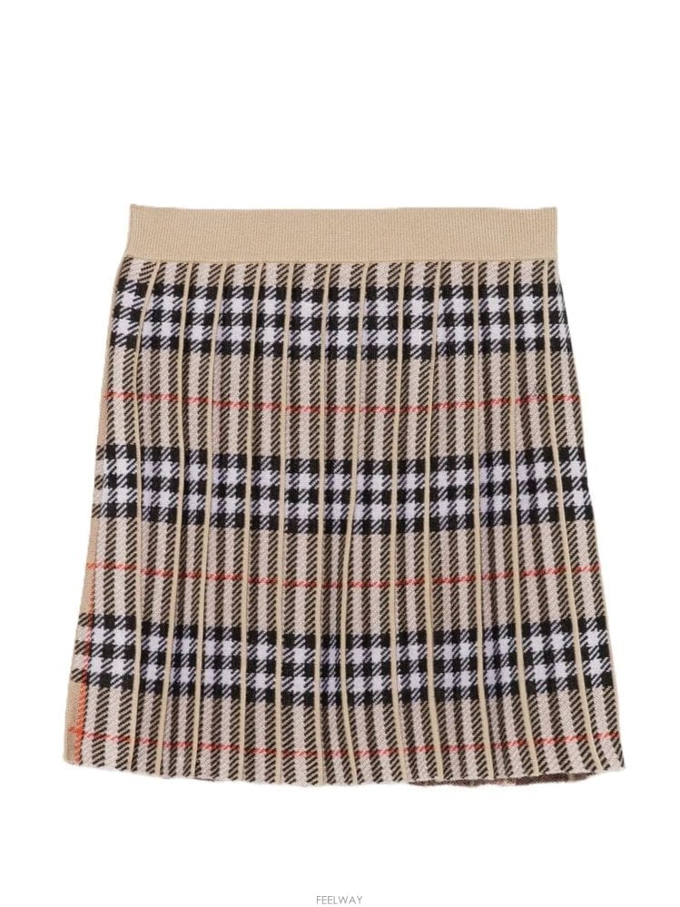 Burberry ������ üũ �ø�Ʈ ��ĿƮ (KIDS ��ǰ) 8134698B9368 B0302310815������ üũ �ø�Ʈ ��ĿƮ (KIDS ��ǰ) 8134698B9368 B03
