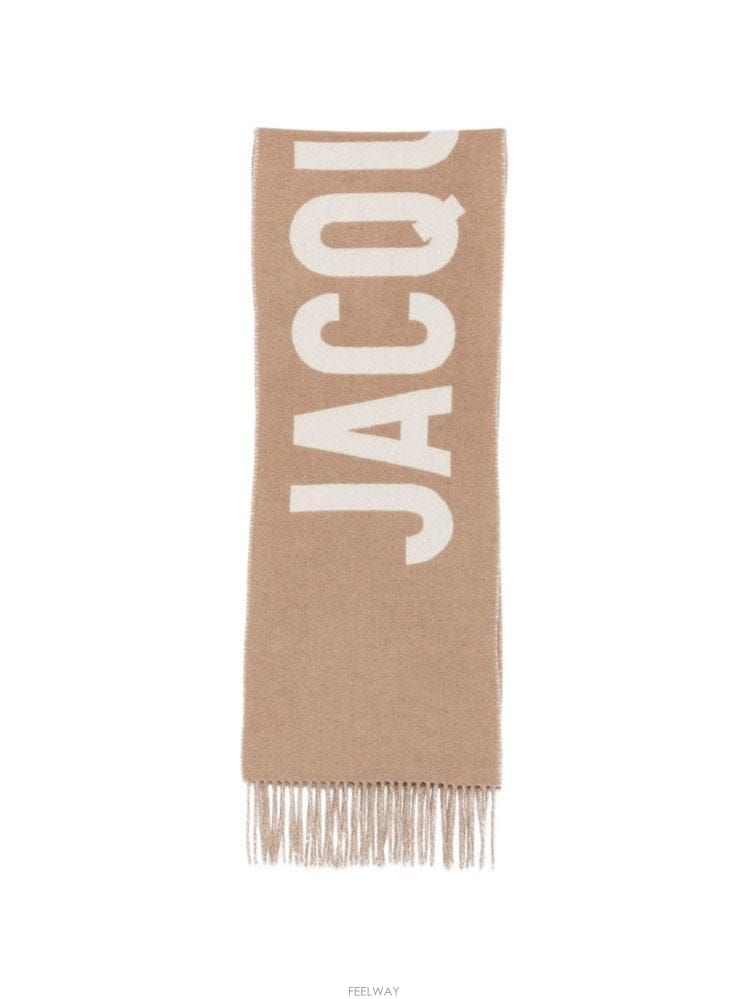 Jacquemus ��ũ���� �ΰ� �� ��ī�� ACU00435AOT4001193 B0712310240��ũ���� �ΰ� �� ��ī�� ACU00435AOT4001193 B0712310240