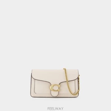 25 S/S 코치 타비 체인 클러치 크로스바디 COACH 초크 레더  B0731432089