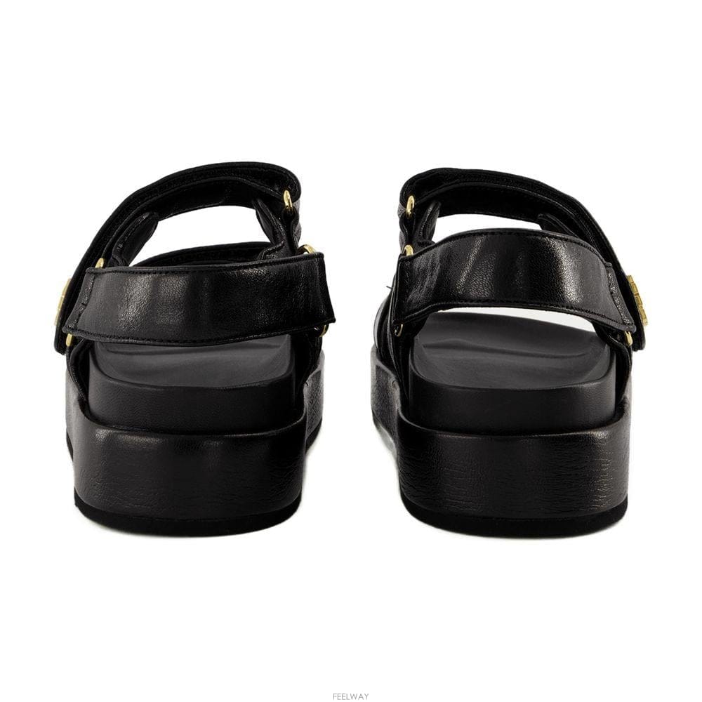 Tory Burch 24 S/S �丮 ��ġ Ű�� ������ ���� TORY BURCH ���� �� B073148470624 S/S �丮 ��ġ Ű�� ������ ���� TORY BURCH ���� �� B