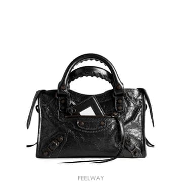 Balenciaga 26FW �߷��þư� �� ��Ƽ �� 865763 2ACFH1000 BLACK26FW �߷��þư� �� ��Ƽ �� 865763 2ACFH1000 BLACK