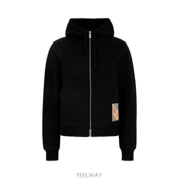 Burberry 26FW ������ �ĵ� Ƽ���� 8132976 A1189 BLACK26FW ������ �ĵ� Ƽ���� 8132976 A1189 BLACK