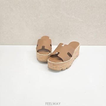 HERMES �����޽� ���� 30 ������ ���� ���߷� 37 H221026Z�����޽� ���� 30 ������ ���� ���߷� 37 H221026Z