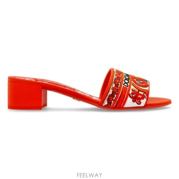 26 FW 돌체앤가바나 마졸리카 엠브로이더드 아몬드 토 샌들 8W801 CR1748AV804