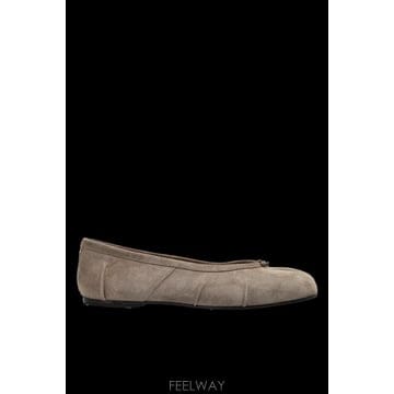 Maison Margiela 26FW �������������� Suede ballerinas with Tabi �� �ƿ� S58WZ0127P7854T26FW �������������� Suede ballerinas with Tabi �� �ƿ�