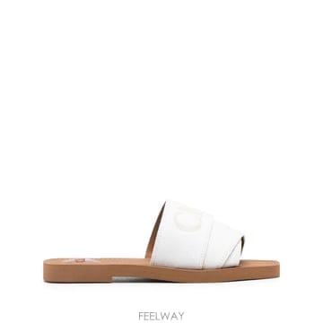 Chloe 26 FW ���ο� ��� �ΰ� �ڼ� �����̴� ���� CHC23A188FB TP45853256926 FW ���ο� ��� �ΰ� �ڼ� �����̴� ���� CHC23A188FB 
