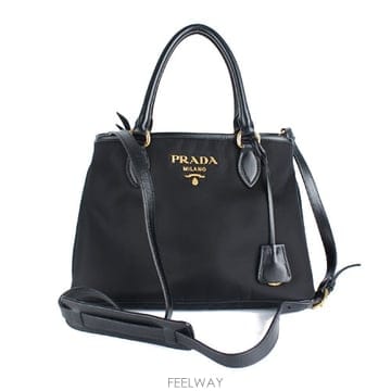 PRADA ����� ���ڳ� ���� ũ�ν�������� ���ڳ� ���� ũ�ν���