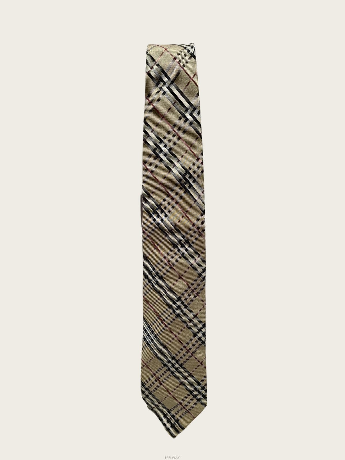 Burberry [�߰���ǰ/���̽���] ������ ������ ��ũ Ŭ���� ��� üũ Ÿ��[�߰���ǰ/���̽���] ������ ������ ��ũ Ŭ���� ��� ü