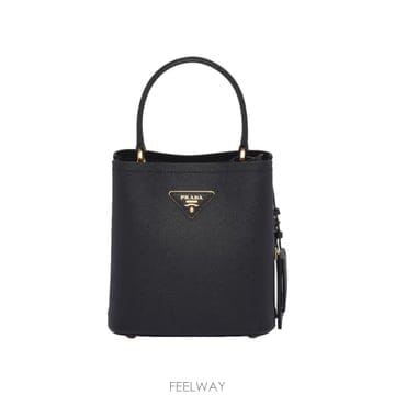 PRADA �δ��� PRADA ����� �ĴϿ� �̴� ��Ʈ���δ��� PRADA ����� �ĴϿ� �̴� ��Ʈ��