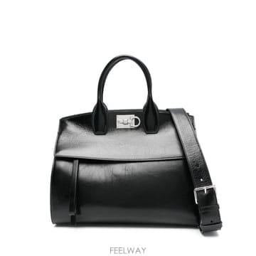 Ferragamo ���Ϲ�� ��󰡸� ���� ��Ʃ��� ����Ʈ ��Ʈ ����Ϲ�� ��󰡸� ���� ��Ʃ��� ����Ʈ ��Ʈ ��