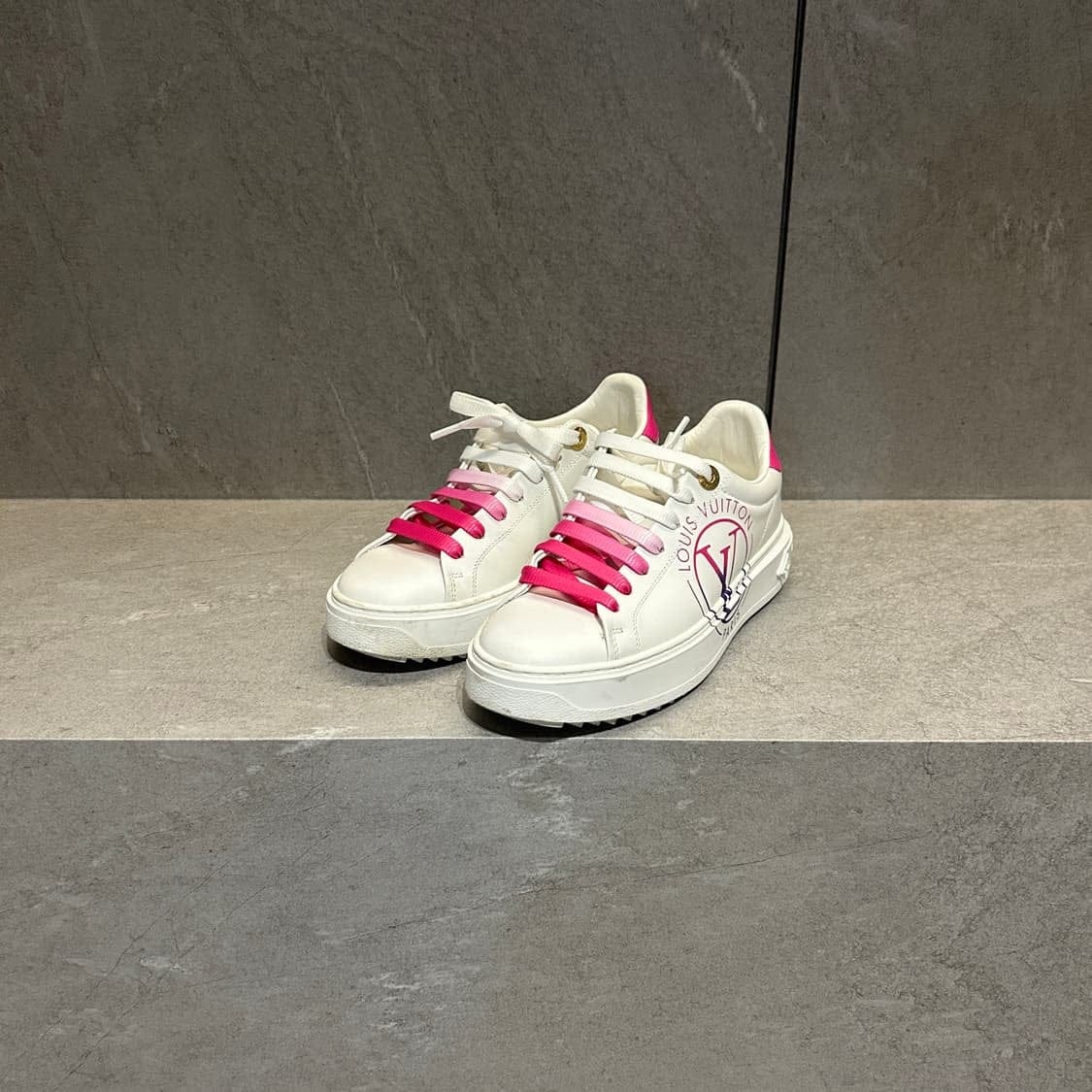 Louis Vuitton ���̺��� Ǫ�þ� Ÿ�Ӿƿ� ����Ŀ����̺��� Ǫ�þ� Ÿ�Ӿƿ� ����Ŀ��