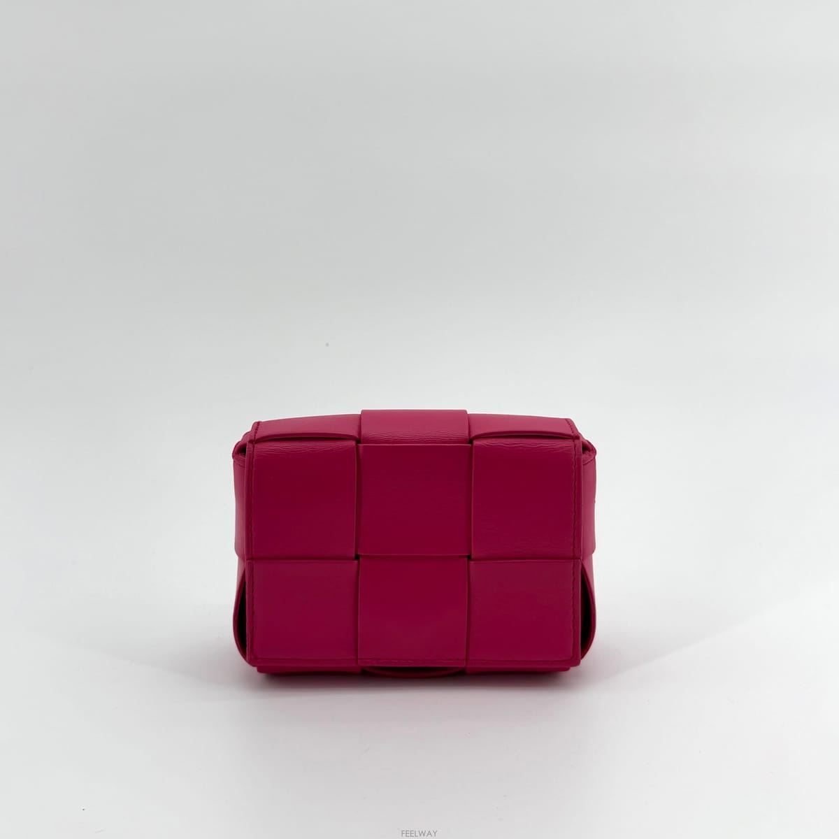 Bottega Veneta ���װ�����Ÿ ����Ų �̴� ī��Ʈ�麸�װ�����Ÿ ����Ų �̴� ī��Ʈ��