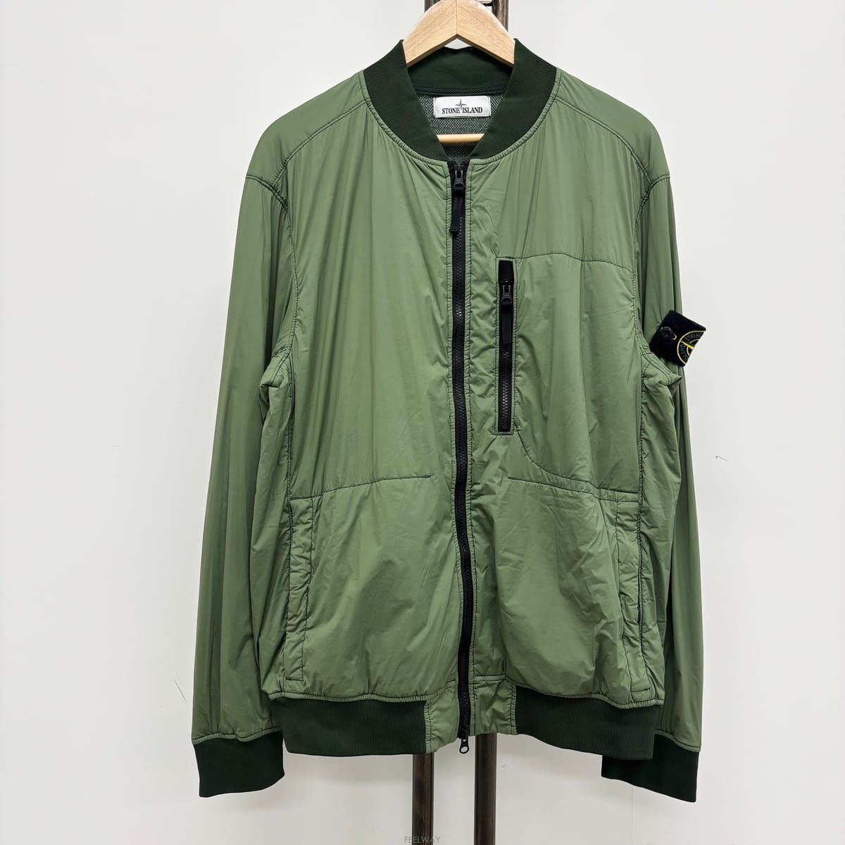 Stone Island [L]������Ϸ��� ��Ų��ġ ���Ϸ� �ٶ�����[L]������Ϸ��� ��Ų��ġ ���Ϸ� �ٶ�����