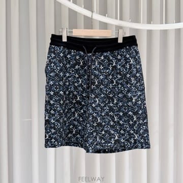 Louis Vuitton (A��/L) / ���̺��� ���׷� ������ ��ư �ݹ���(A��/L) / ���̺��� ���׷� ������ ��ư �ݹ���