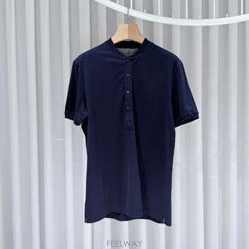 Brunello Cucinelli (A��/L) / ���ڷ���ġ�ڸ� ��ư ��� ���� Ƽ���� ���̺�(A��/L) / ���ڷ���ġ�ڸ� ��ư ��� ���� Ƽ���� ��