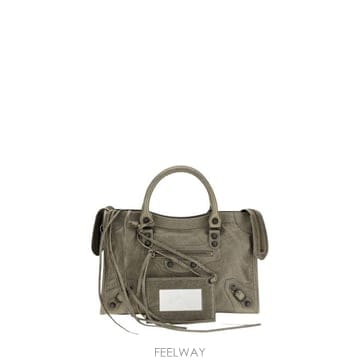 Balenciaga 26FW �߷��þư� ��Ʈ�� 865762 2ACFH3258 GREEN26FW �߷��þư� ��Ʈ�� 865762 2ACFH3258 GREEN