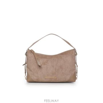 Moschino 26FW ��Ű�� ����� JC4090PP0PLD1 10A SAND26FW ��Ű�� ����� JC4090PP0PLD1 10A SAND